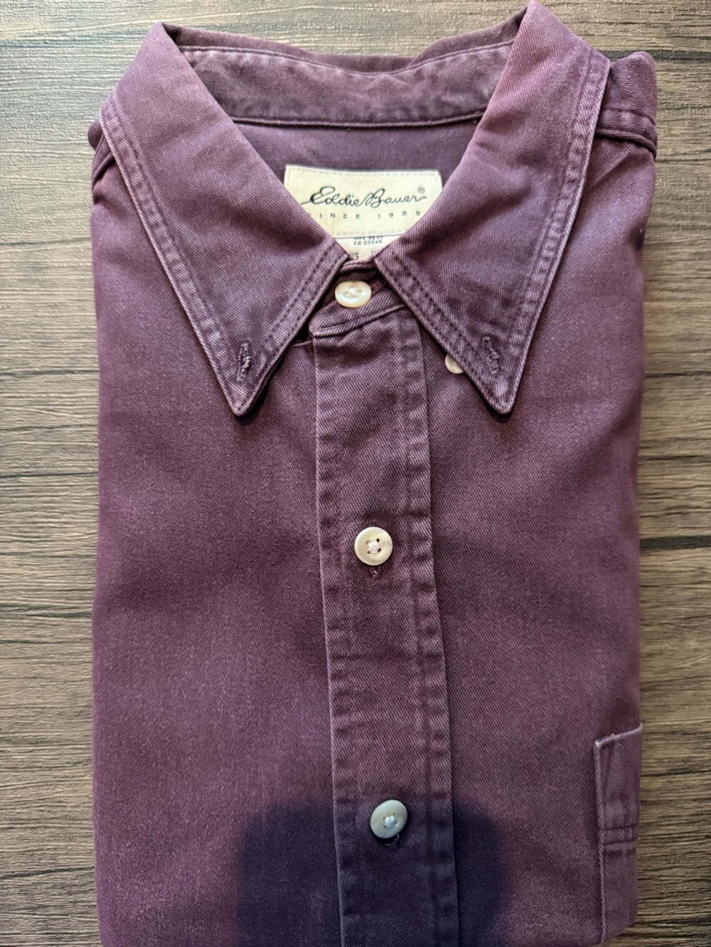 Eddie Bauer Men's Button-Down Shirt in Plum